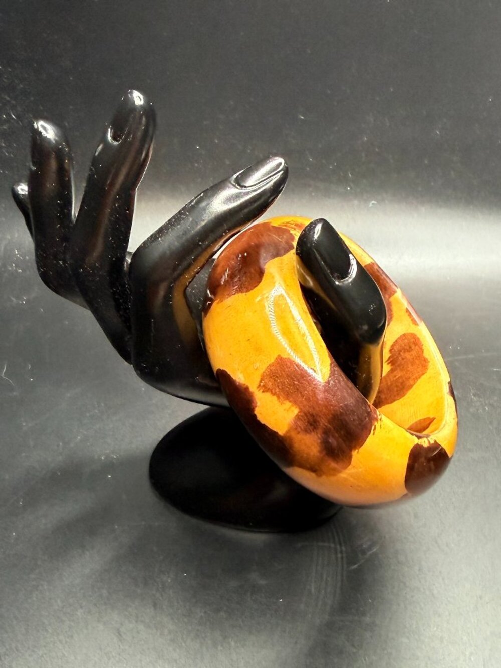 VTG Chunky Bangle Bracelet Animal Large Leopard Abstract Print Lucite Size 7.5"